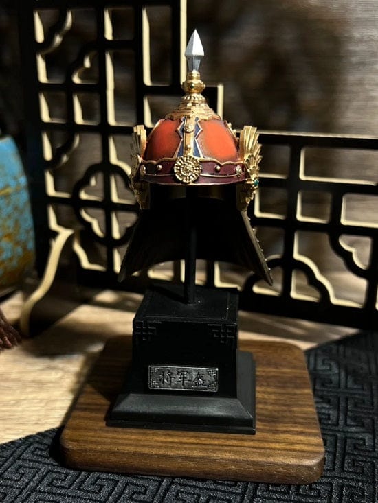 ALDO Arts & Entertainment > Hobbies & Creative Arts > Collectibles > Scale Models Ancient Chinise Soldier Helmet Desktop Statue
