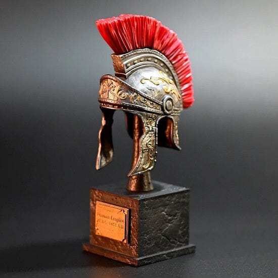 ALDO Arts & Entertainment > Hobbies & Creative Arts > Collectibles > Scale Models Ancient Roman Ogfficer Helmet Desktop Statue