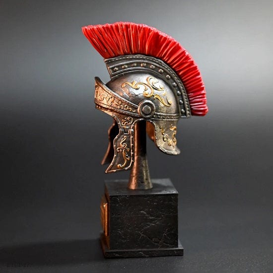 ALDO Arts & Entertainment > Hobbies & Creative Arts > Collectibles > Scale Models Ancient Roman Ogfficer Helmet Desktop Statue