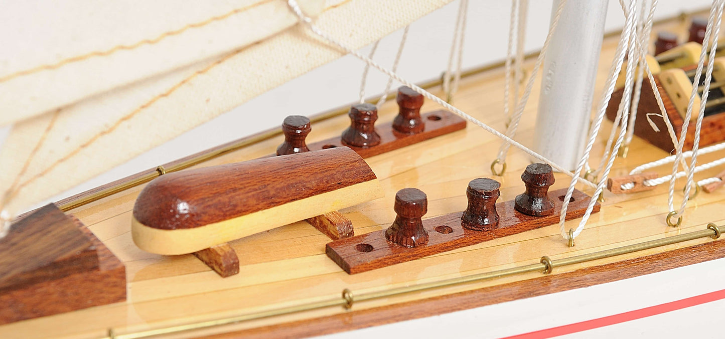 ALDO Creative Arts >Collectibles> Scale Model America's Cup Racing Yacht Endeavour L 60 Red and White Sailboat Wood Model by Authentic Models