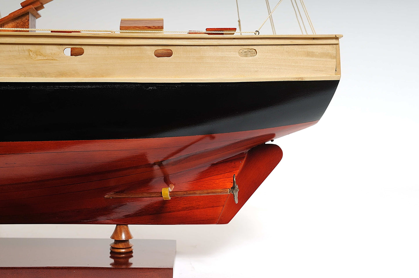 ALDO Creative Arts Collectibles Scale Model Bluenose II Painted Racing Yacht Sailboat Medium Wood Model Ship