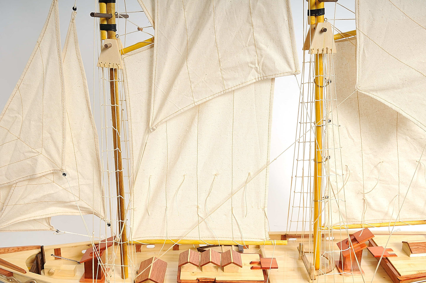 ALDO Creative Arts Collectibles Scale Model Bluenose II Painted Racing Yacht Sailboat Medium Wood Model Ship