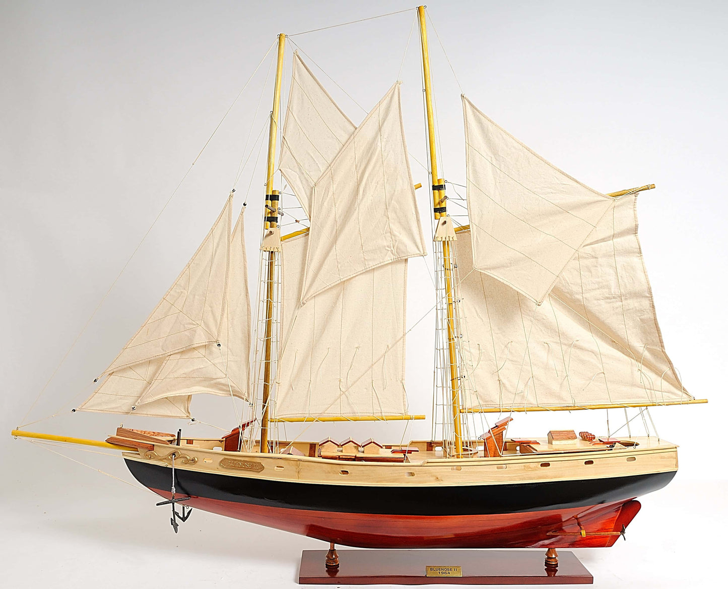 ALDO Creative Arts Collectibles Scale Model Bluenose II Painted Racing Yacht Sailboat Medium Wood Model Ship