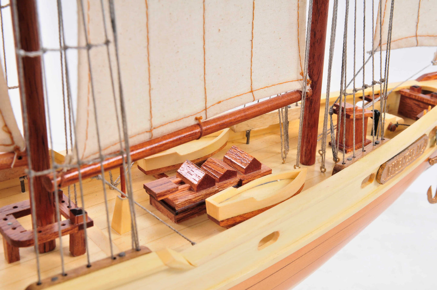 ALDO Creative Arts Collectibles Scale Model Bluenose II Racing Yacht Sailboat Small Wood Model Assembled