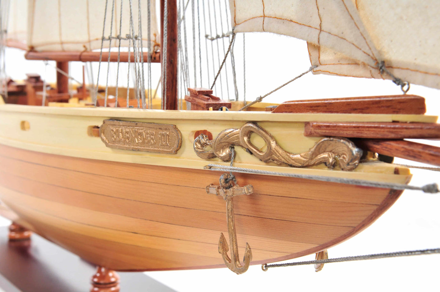 ALDO Creative Arts Collectibles Scale Model Bluenose II Racing Yacht Sailboat Small Wood Model Assembled