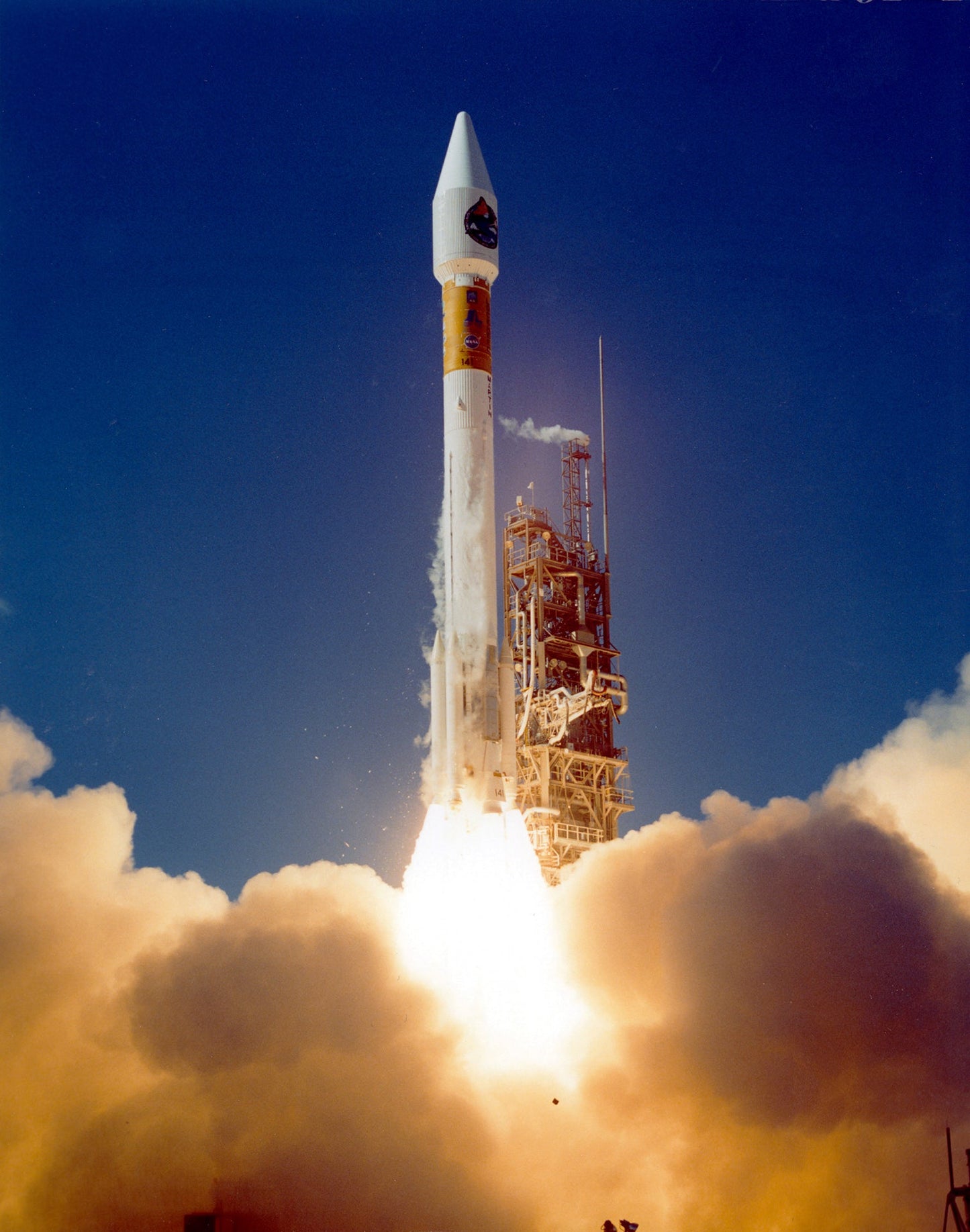 ALDO Creative Arts Collectibles Scale Model Length is 12" and wingspan is 2" / NEW / Wood NASA Lockheed-Martin Atlas II Rocket Wood Model Spacecraft