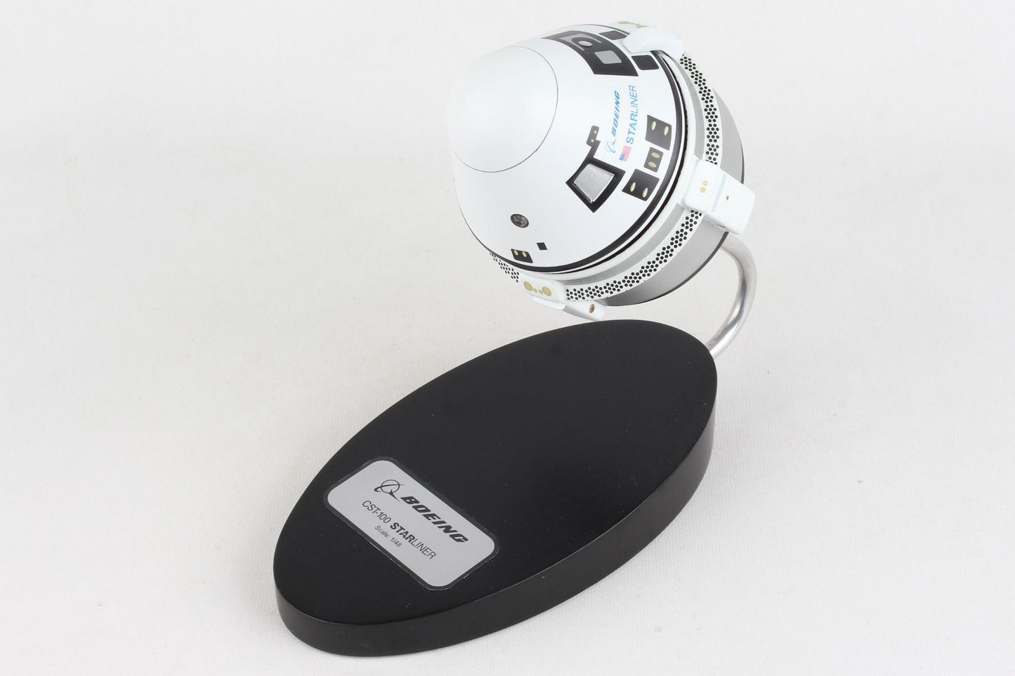 ALDO Creative Arts Collectibles Scale Model NASA Boeing's Crew Space Transportation Capsule Star liner CST-100 Model Spacecraft