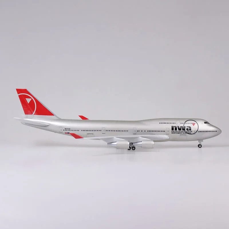 ALDO Creative Arts Collectibles Scale Model North West Airlines Boeing 747 B747 Model Aircraft With Landing Gears and LED Lights