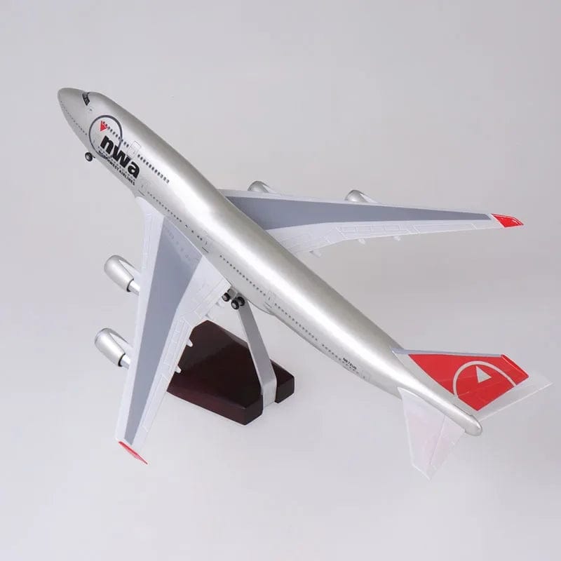ALDO Creative Arts Collectibles Scale Model North West Airlines Boeing 747 B747 Model Aircraft With Landing Gears and LED Lights
