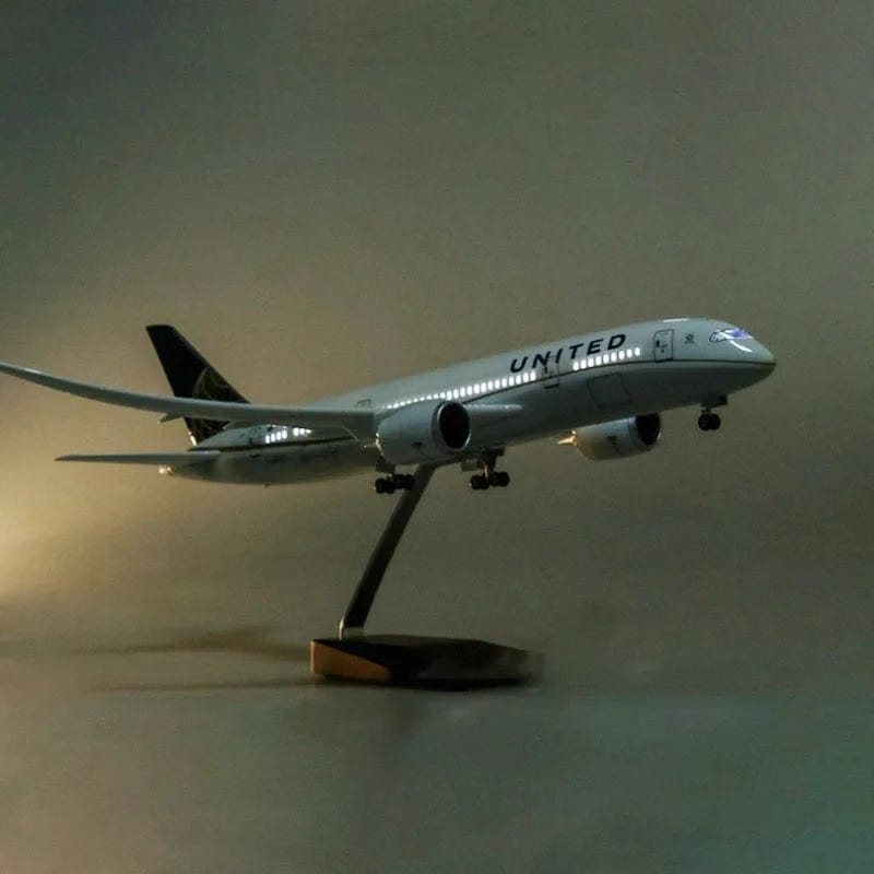 ALDO Creative Arts Collectibles Scale Model With Lights United Airlines Boeing 787 B787 Dreamliner Model Aircraft With Landing Gears and LED Lights