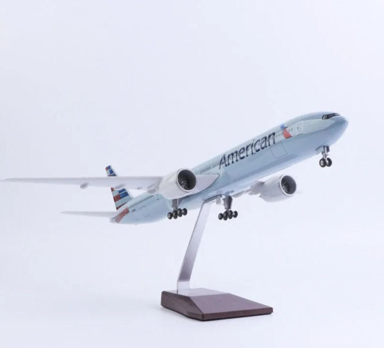 ALDO Creative Arts Collectibles Scale Model Without Lights American Airlines Boeing 777 B777 Model Aircraft With Landing Gears and LED Lights