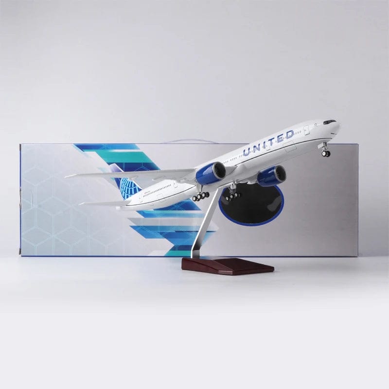 ALDO Creative Arts Collectibles Scale Model Without Lights United Airlines Boeing 777 B777 Model Aircraft With Landing Gears and LED Lights