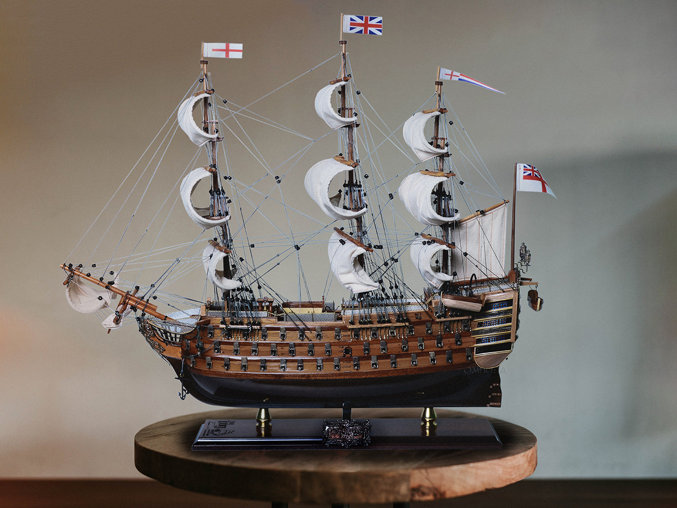 ALDO Hobbies & Creative Arts> Collectibles> Scale Model HMS Victory Admiral Nelsons Flagship Tall Ship Limited Edition Full Crooked Sails Wood Model Sailboat Assembled