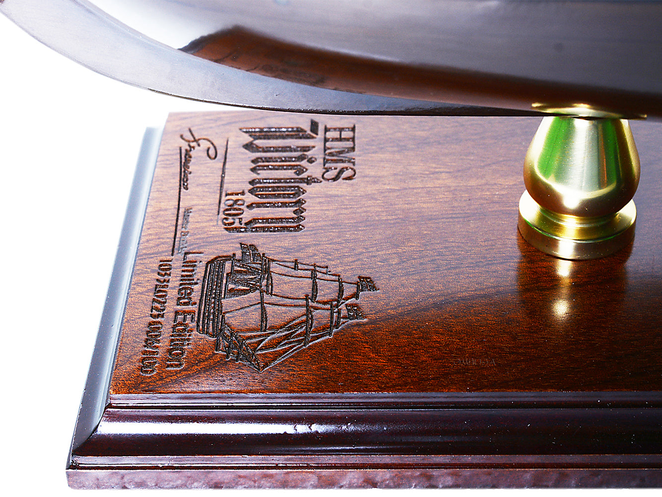 ALDO Hobbies & Creative Arts> Collectibles> Scale Model HMS Victory Admiral Nelsons Flagship Tall Ship Limited Edition Full Crooked Sails Wood Model Sailboat Assembled