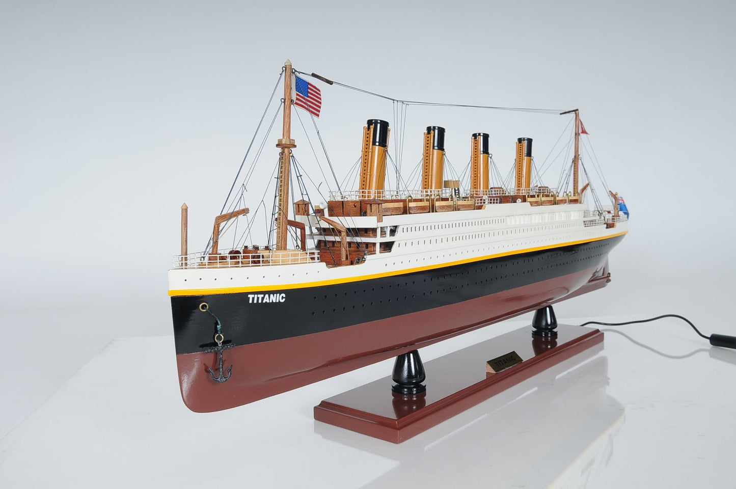ALDO Hobbies & Creative Arts> Collectibles> Scale Model L: 32 W: 4 H: 13 Inches / NEW / Wood RMS Titanic Painted Medium With lights Passenger Ship Ocean Liner Wood Model Assembled