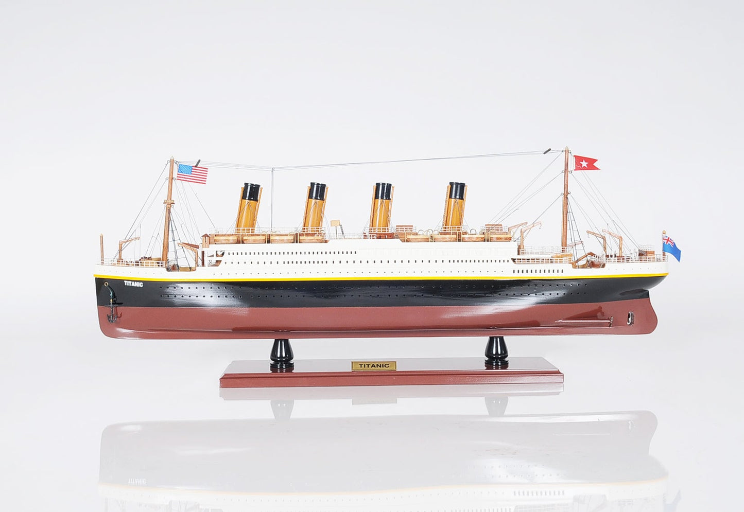 ALDO Hobbies & Creative Arts> Collectibles> Scale Model L: 32 W: 4 H: 13 Inches / NEW / Wood RMS Titanic Painted Medium With lights Passenger Ship Ocean Liner Wood Model Assembled