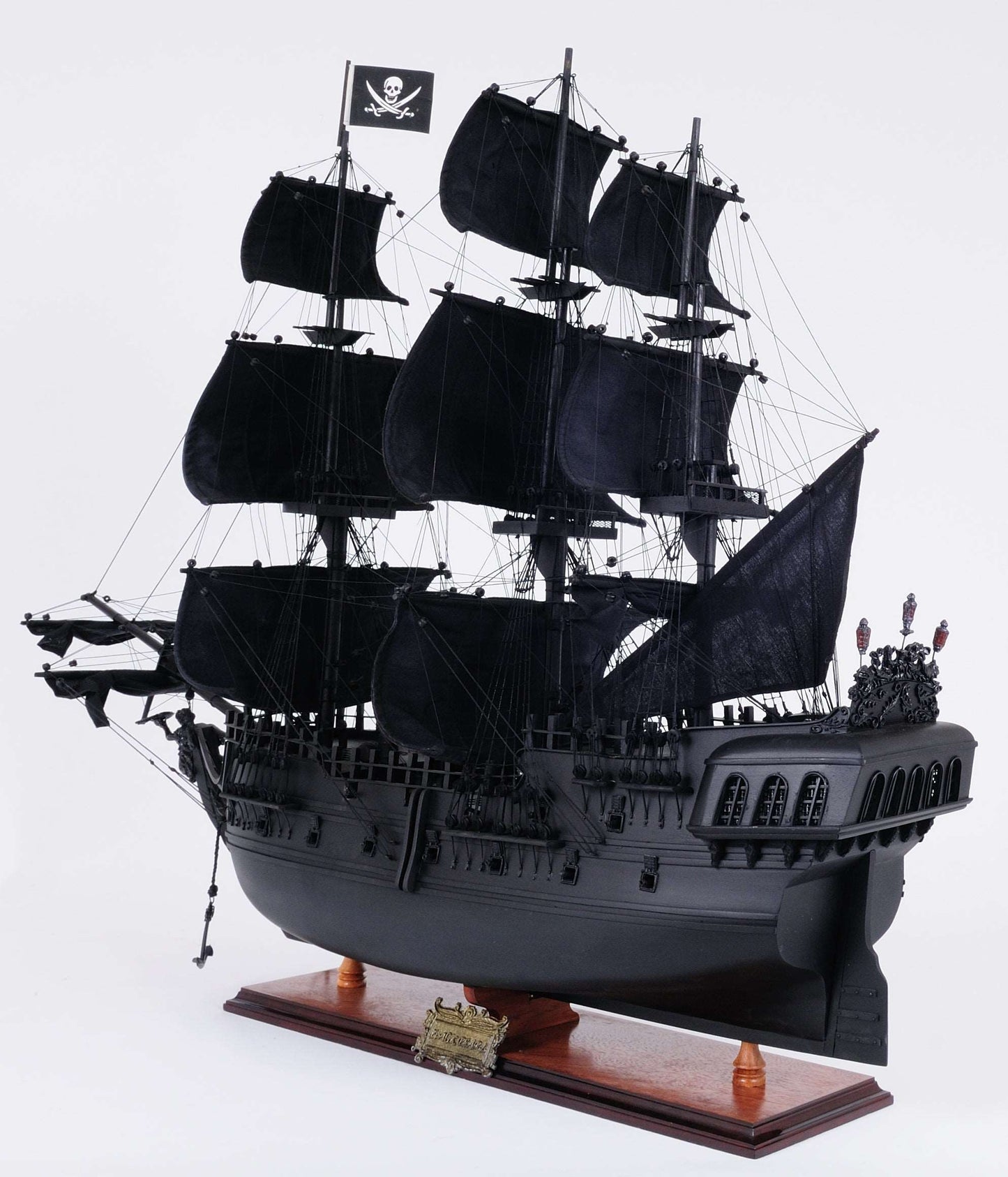 ALDO Hobbies & Creative Arts> Collectibles> Scale Model L: 35.4 W: 13.5 H: 29.5 Inches / NEW / Wood Black Pearl Pirates of The Caribbean Medium Tall Ship Wood Model Sailboat With Table Top Display Case Front OpenAssembled
