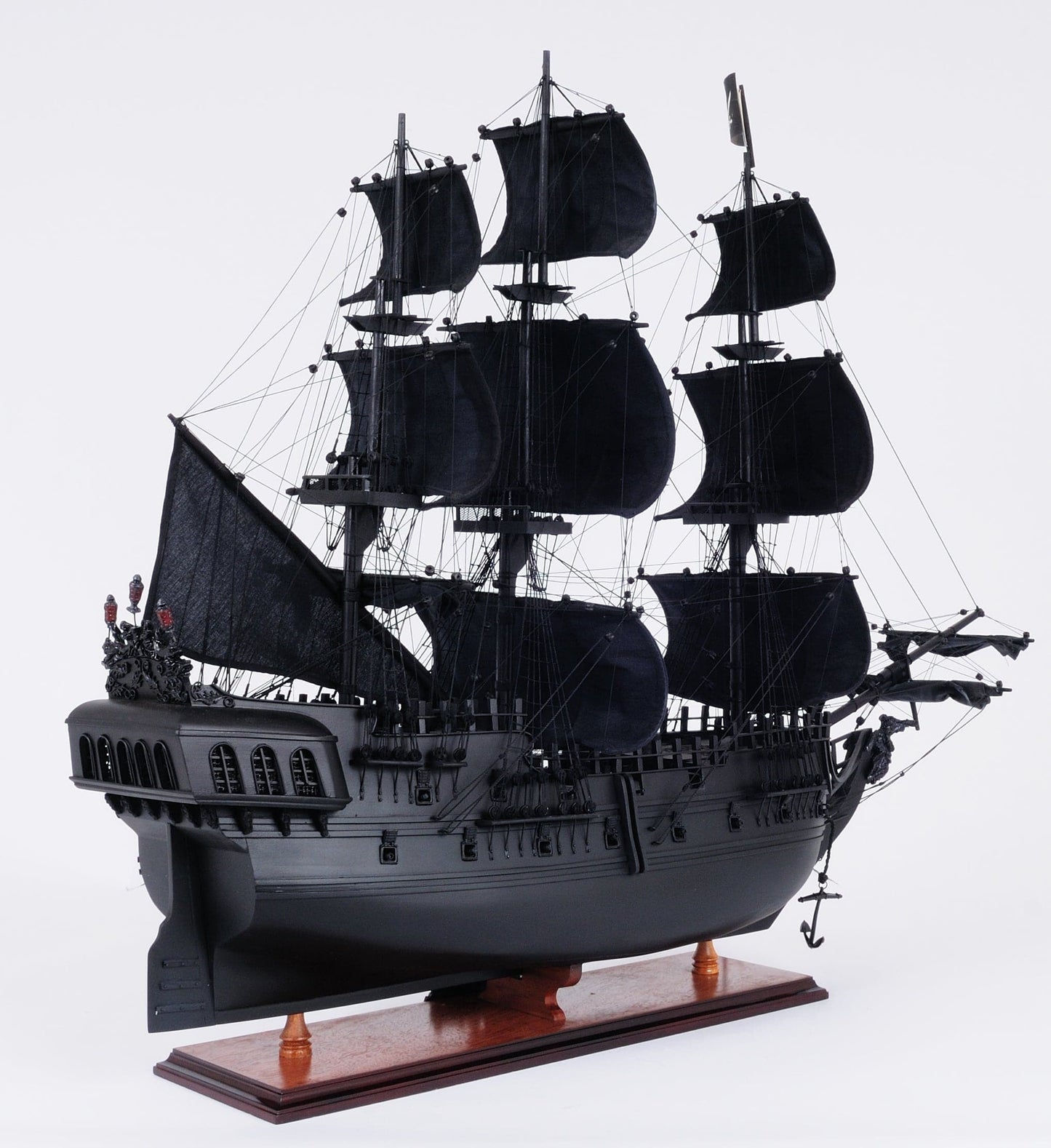 ALDO Hobbies & Creative Arts> Collectibles> Scale Model L: 35.4 W: 13.5 H: 29.5 Inches / NEW / Wood Black Pearl Pirates of The Caribbean Medium Tall Ship Wood Model Sailboat With Table Top Display Case Front OpenAssembled