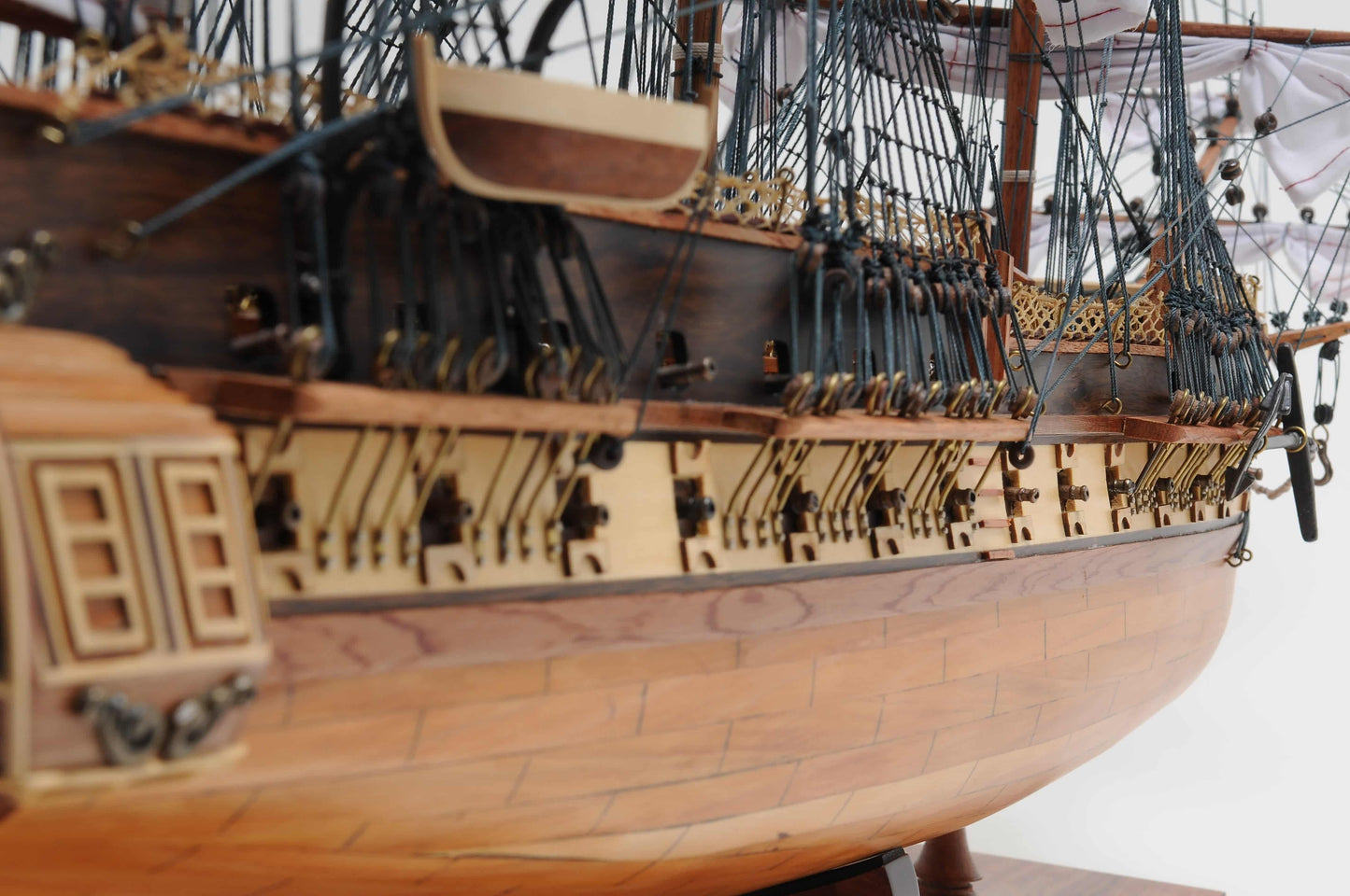 ALDO Hobbies & Creative Arts> Collectibles> Scale Model L: 35.4 W: 13.5 H: 29.5 Inches / NEW / Wood USS Constitution Medium Tall Ship Wood Model Sailboat With Tabletop Display Front Open Case Combo Assembled