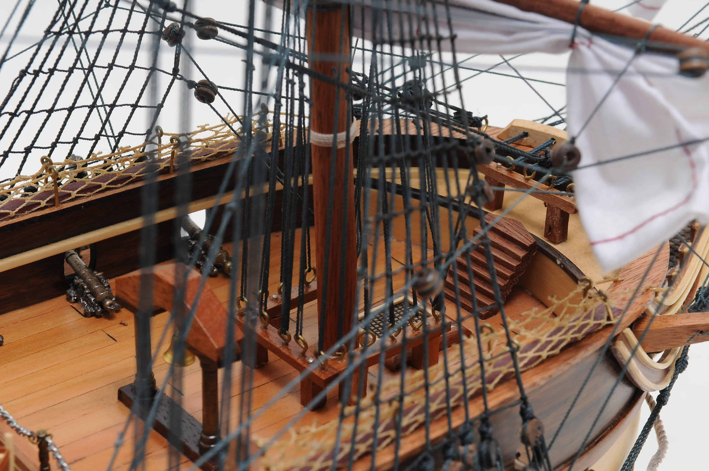 ALDO Hobbies & Creative Arts> Collectibles> Scale Model L: 35.4 W: 13.5 H: 29.5 Inches / NEW / Wood USS Constitution Medium Tall Ship Wood Model Sailboat With Tabletop Display Front Open Case Combo Assembled