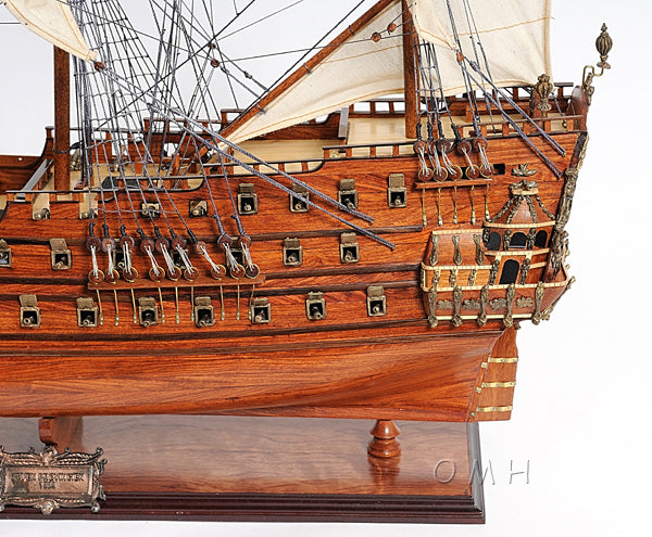 ALDO Hobbies & Creative Arts> Collectibles> Scale Model L: 36.7 W: 11.75 H: 31.7 Inches / NEW / Wood De Zeven Provinciën Dutch Roya Navy Tall Ship Wood Large Model Sailboat Assembled