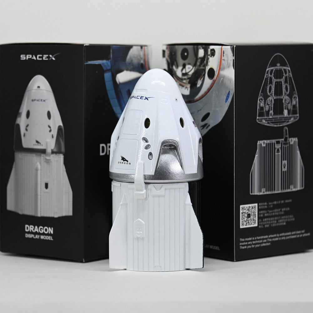 ALDO > Hobbies & Creative Arts> Collectibles> Scale Model NASA Space X Model Starship Rocket Dragon Astronaut Crew Madual Spacecraft Model Desk Top Display