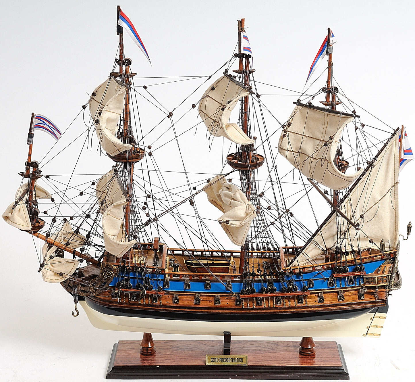 Aldo Hobbies & Creative Arts> Collectibles> Scale Model new / Wood / L: 22 W: 7.5 H: 21.5 Inches Peter the Great Flagship Tallship Providence of God Goto Predestination Excusive Edition Small Wood Model Sailboat Assembled