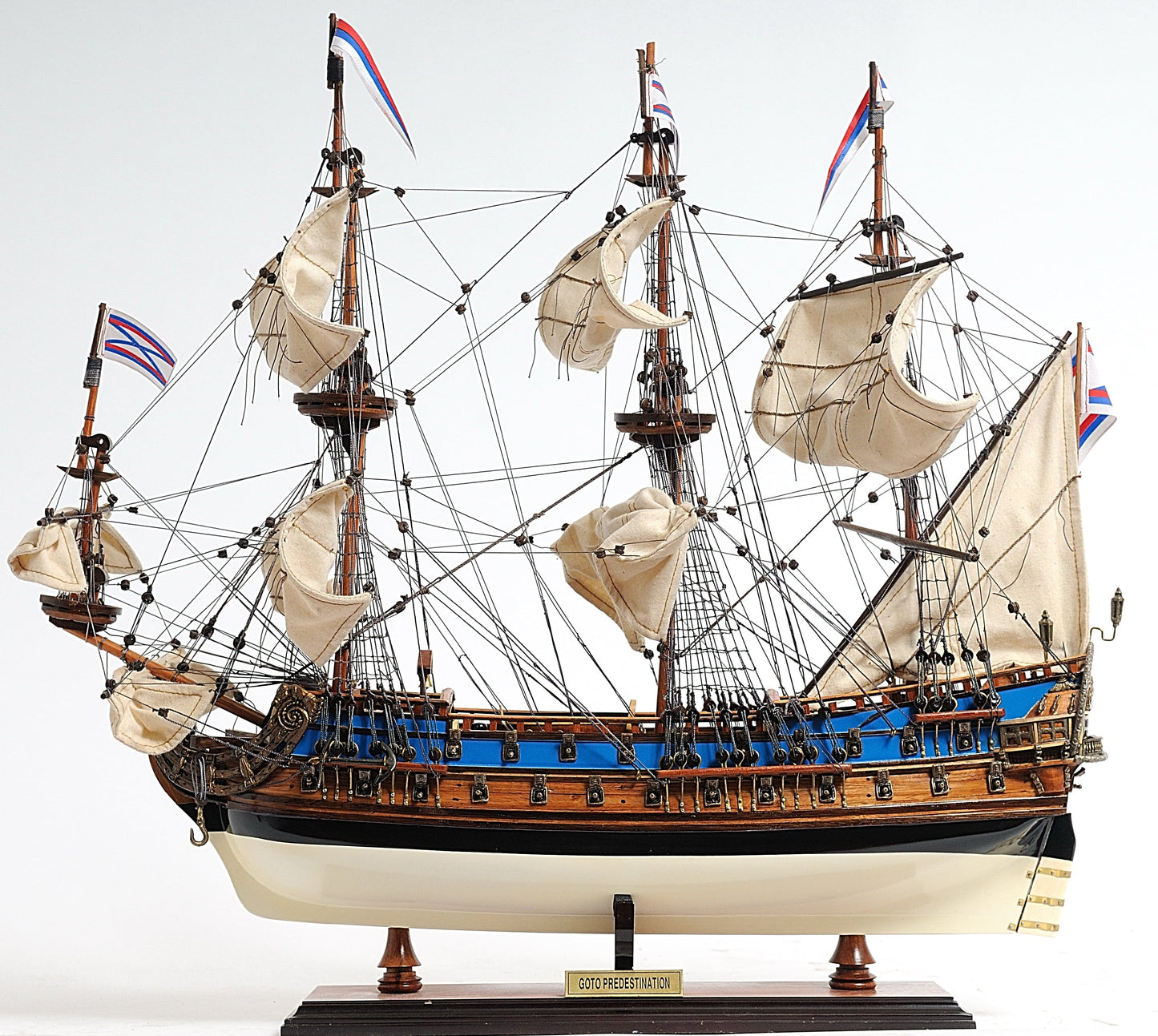 Aldo Hobbies & Creative Arts> Collectibles> Scale Model new / Wood / L: 22 W: 7.5 H: 21.5 Inches Peter the Great Flagship Tallship Providence of God Goto Predestination Excusive Edition Small Wood Model Sailboat Assembled