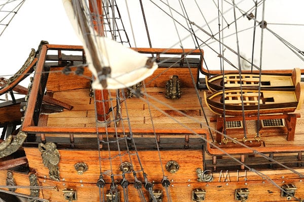 Aldo Hobbies & Creative Arts> Collectibles> Scale Model new / Wood / L: 29.5 W: 9 H: 28 Inches Wasa Swedish Royal Navy Exclusive Edition Tall Ship Medium Wood Model Sailboat Assembled