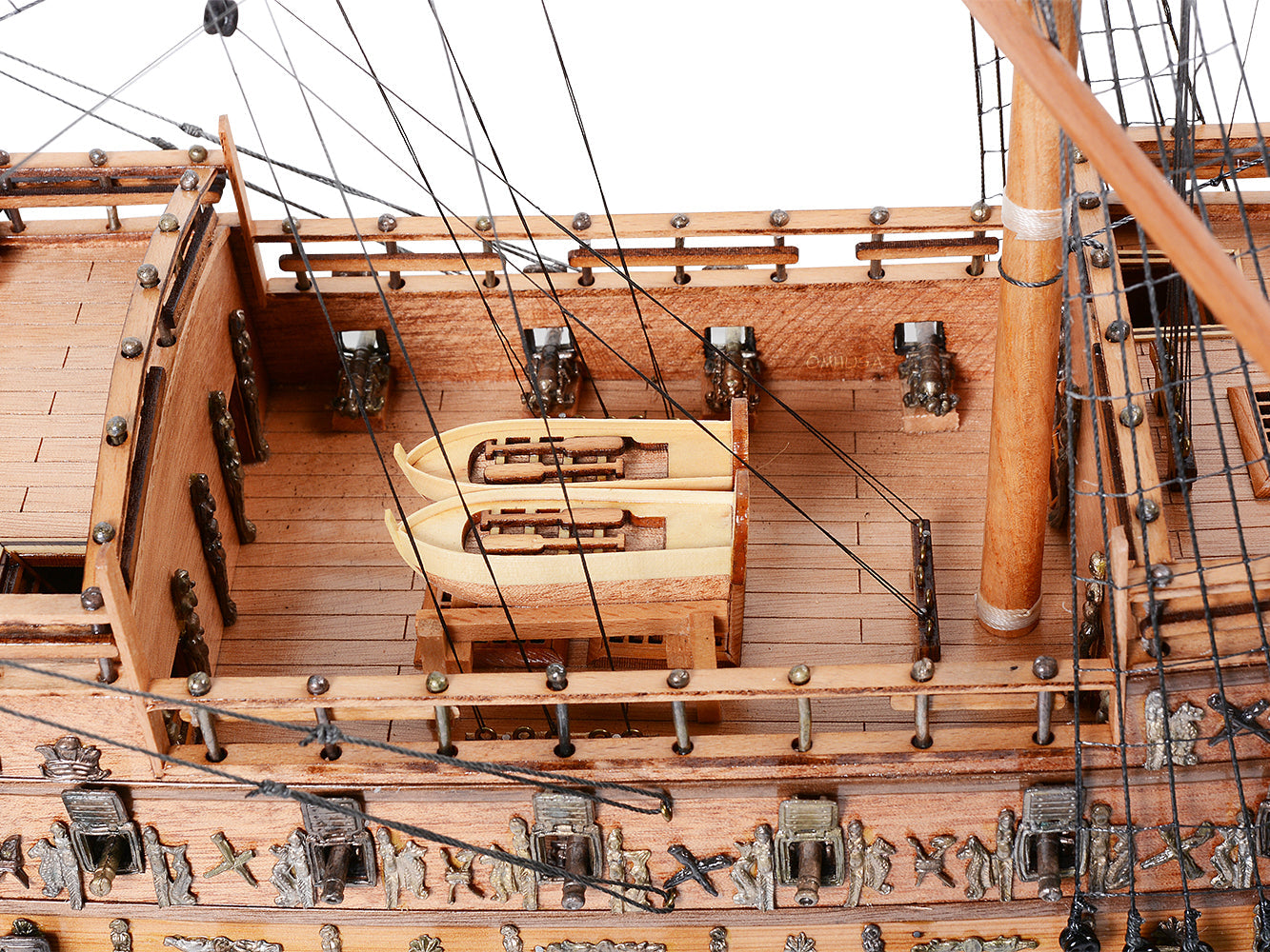 Aldo Hobbies & Creative Arts> Collectibles> Scale Model New / Wood / L: 35 W: 11.5 H: 32.5 Inches HMS Sovereign Of The Seas British Royal Navy Tall Ship Large E.E. Wood Model Sailboat No Sales Assembled