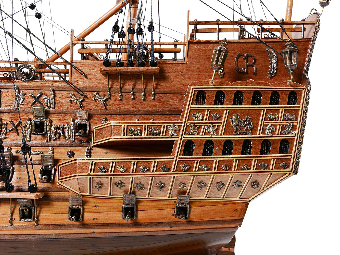 Aldo Hobbies & Creative Arts> Collectibles> Scale Model New / Wood / L: 35 W: 11.5 H: 32.5 Inches HMS Sovereign Of The Seas British Royal Navy Tall Ship Large E.E. Wood Model Sailboat No Sales Assembled