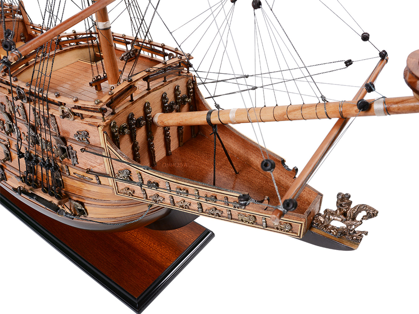 Aldo Hobbies & Creative Arts> Collectibles> Scale Model New / Wood / L: 35 W: 11.5 H: 32.5 Inches HMS Sovereign Of The Seas British Royal Navy Tall Ship Large E.E. Wood Model Sailboat No Sales Assembled