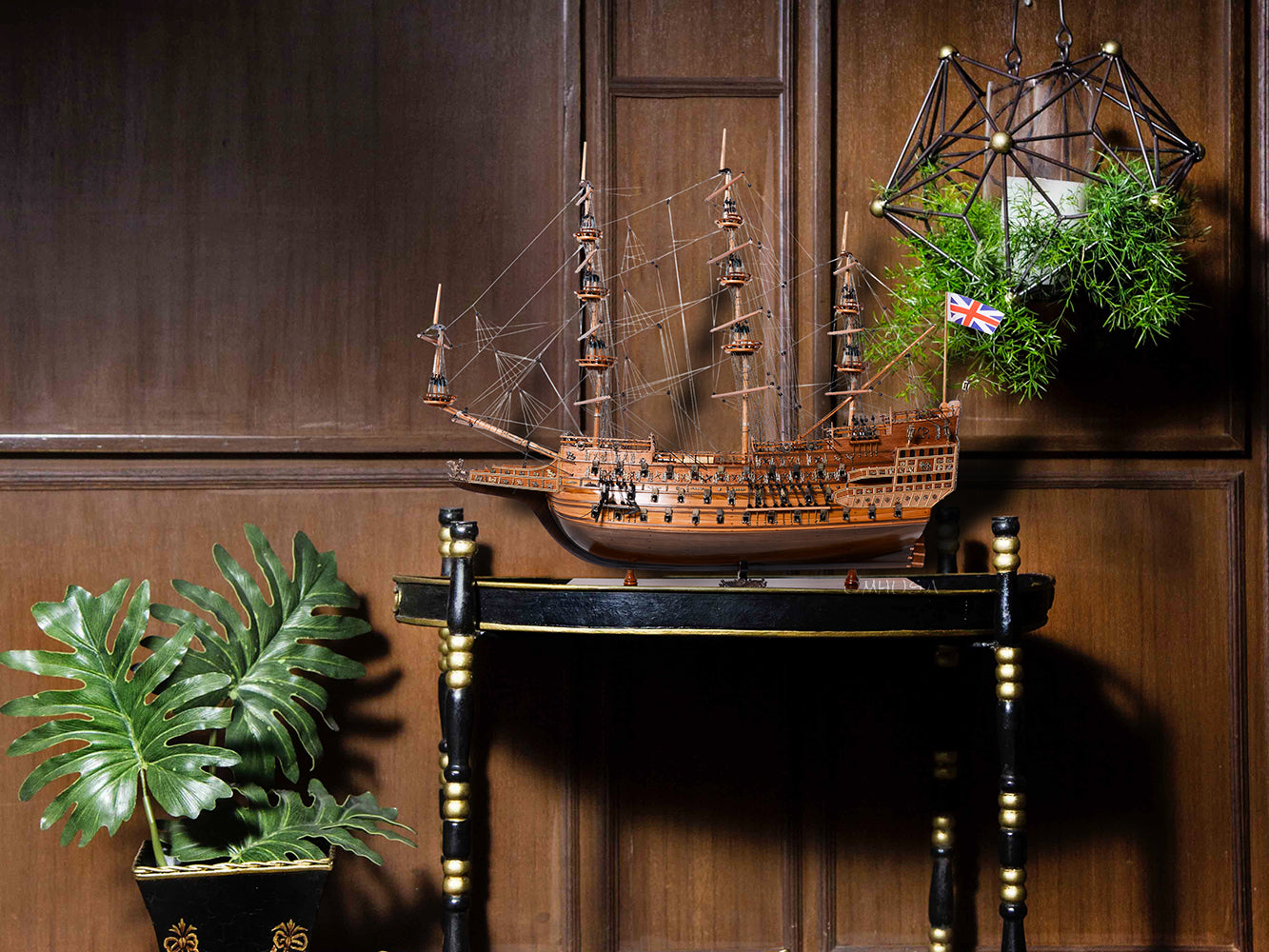 Aldo Hobbies & Creative Arts> Collectibles> Scale Model new / Wood / L: 35 W: 11.5 H: 32.5 Inches HMS Sovereign Of The Seas Tall Ship Small Wood Model Sailboat No Sails Assembled