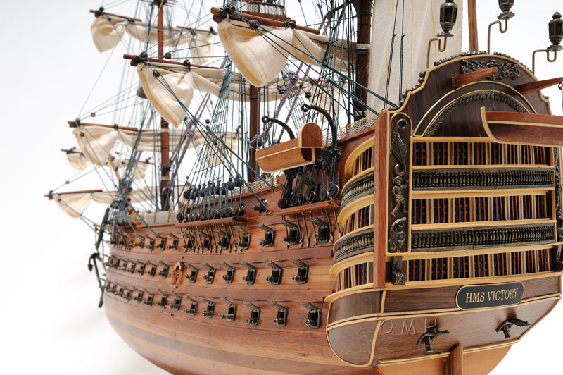 Aldo Hobbies & Creative Arts> Collectibles> Scale Model new / Wood / L: 40 W: 13.75 H: 39.25 Inches HMS Victory Midsize EE Tallship Wood Model Sailboat Assembled With Display Case And Glass