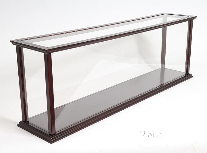 ALDO Hobbies & Creative Arts> Collectibles> Scale Model RMS Titanic Painted Medium Passenger Ship Ocean Liner Wood Model With Display Case Assembled.