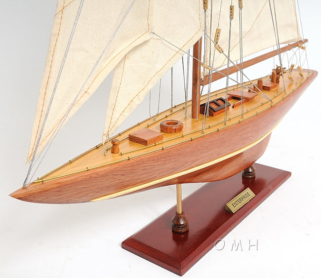ALDO Hobbies & Creative Arts > Collectibles > Scale Models America's Cup Enterprise Yacht Small Sailboat Wood Model Assembled