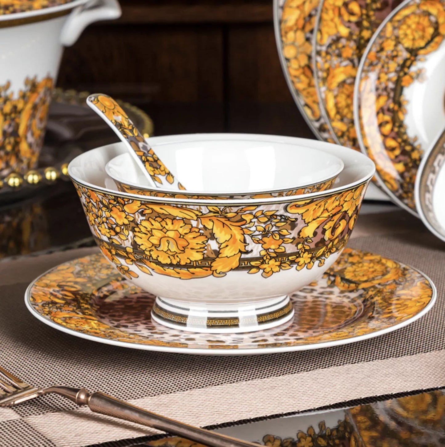 ALDO Home & Kitchen>Dinner Set Serving 60 Pieces / Porcelan / Brown Gold and White Luxury Versace Golden Medusa Head Style Glazed Gold-edge Hand Made Fine Porcelain Dinner 60 pieces Set