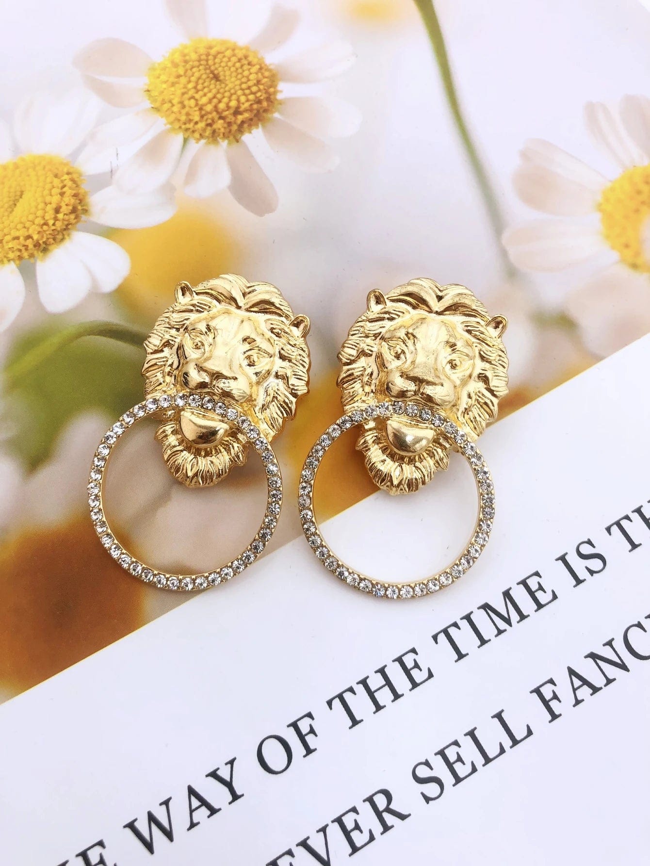 ALDO Jewelry Unique Stylish Lion Head Round Hoop Stud Earrings with Rhinestones