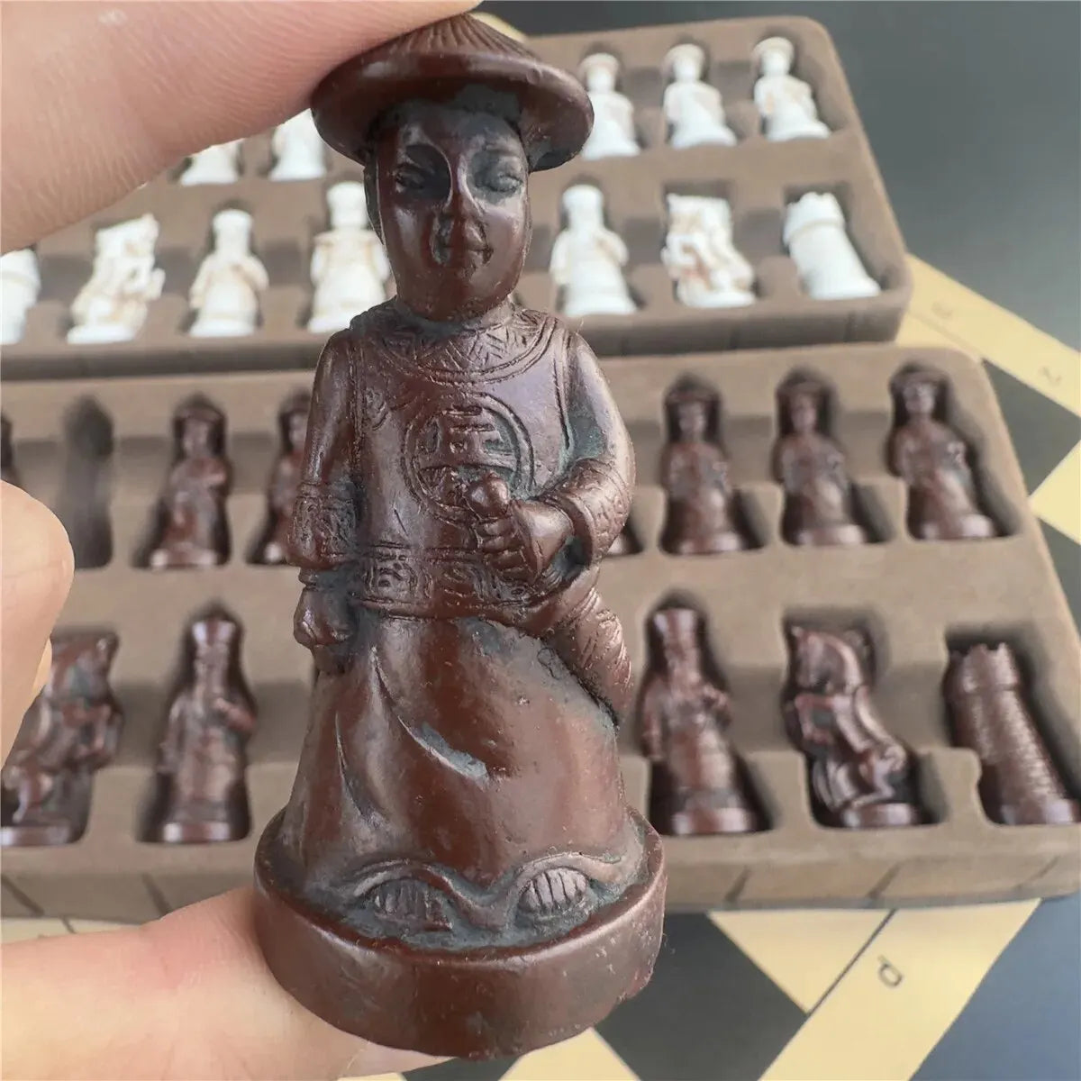 ALDO Party & Celebration > Party Supplies > Party Games Large 3D Antique Set with Chess Board Qing Soldier Resin Chess Pieces with Leather Chessboard