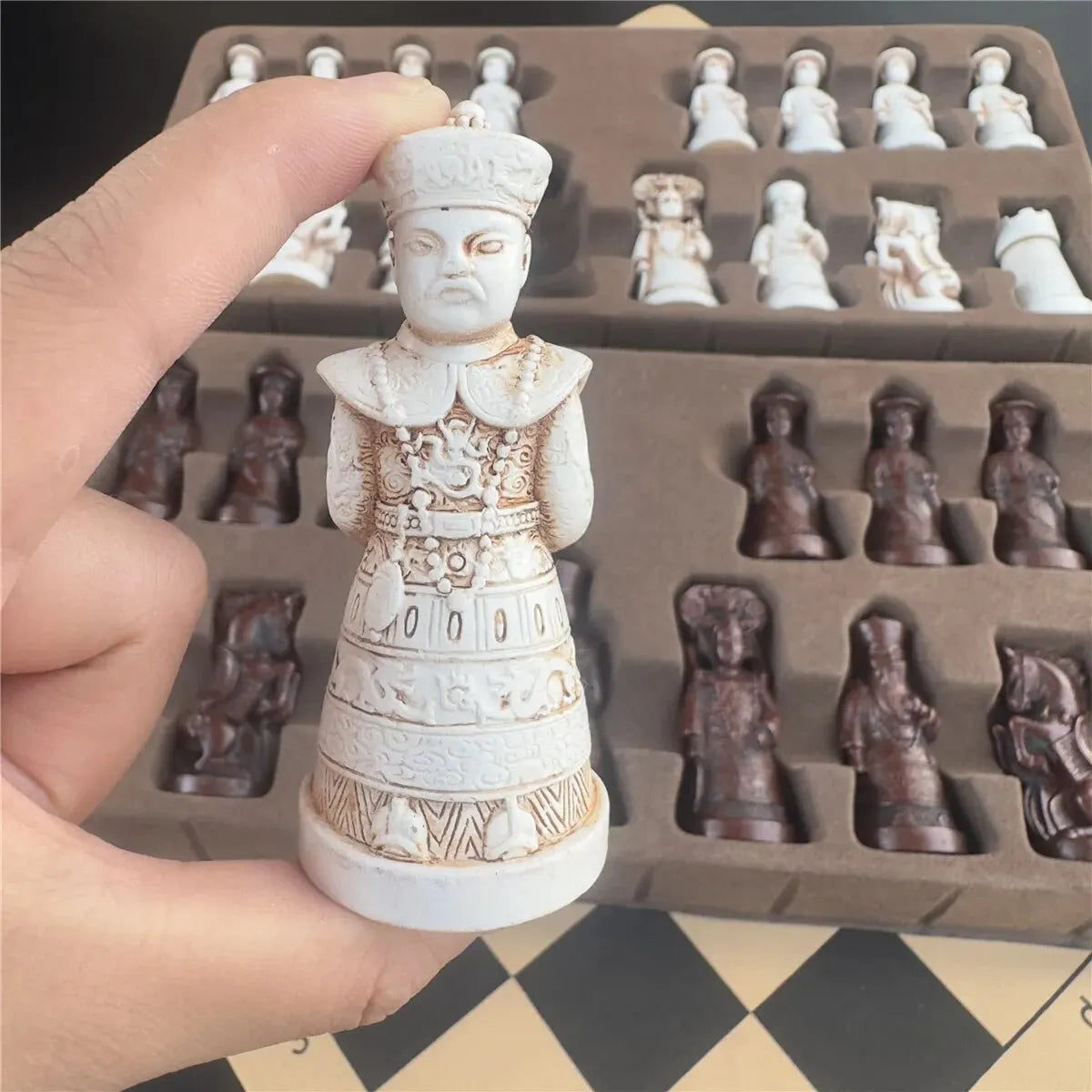 ALDO Party & Celebration > Party Supplies > Party Games Large 3D Antique Set with Chess Board Qing Soldier Resin Chess Pieces with Leather Chessboard