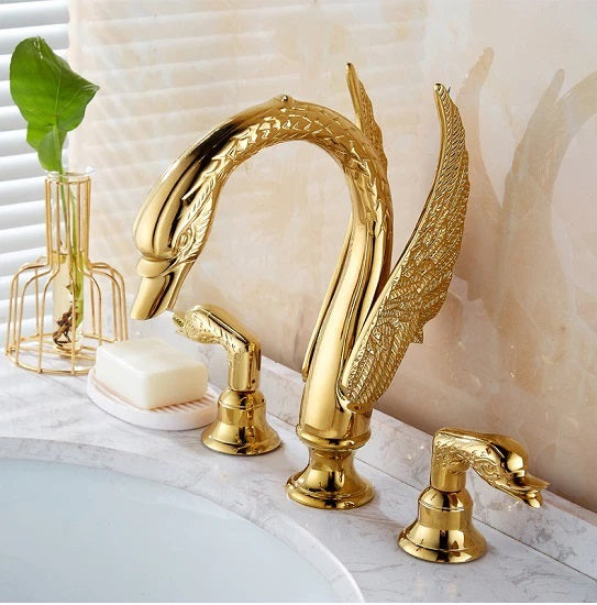 aldofurniture.com