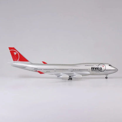 ALDO Creative Arts Collectibles Scale Model North West Airlines Boeing 747 B747  Model Aircraft With Landing Gears and LED Lights