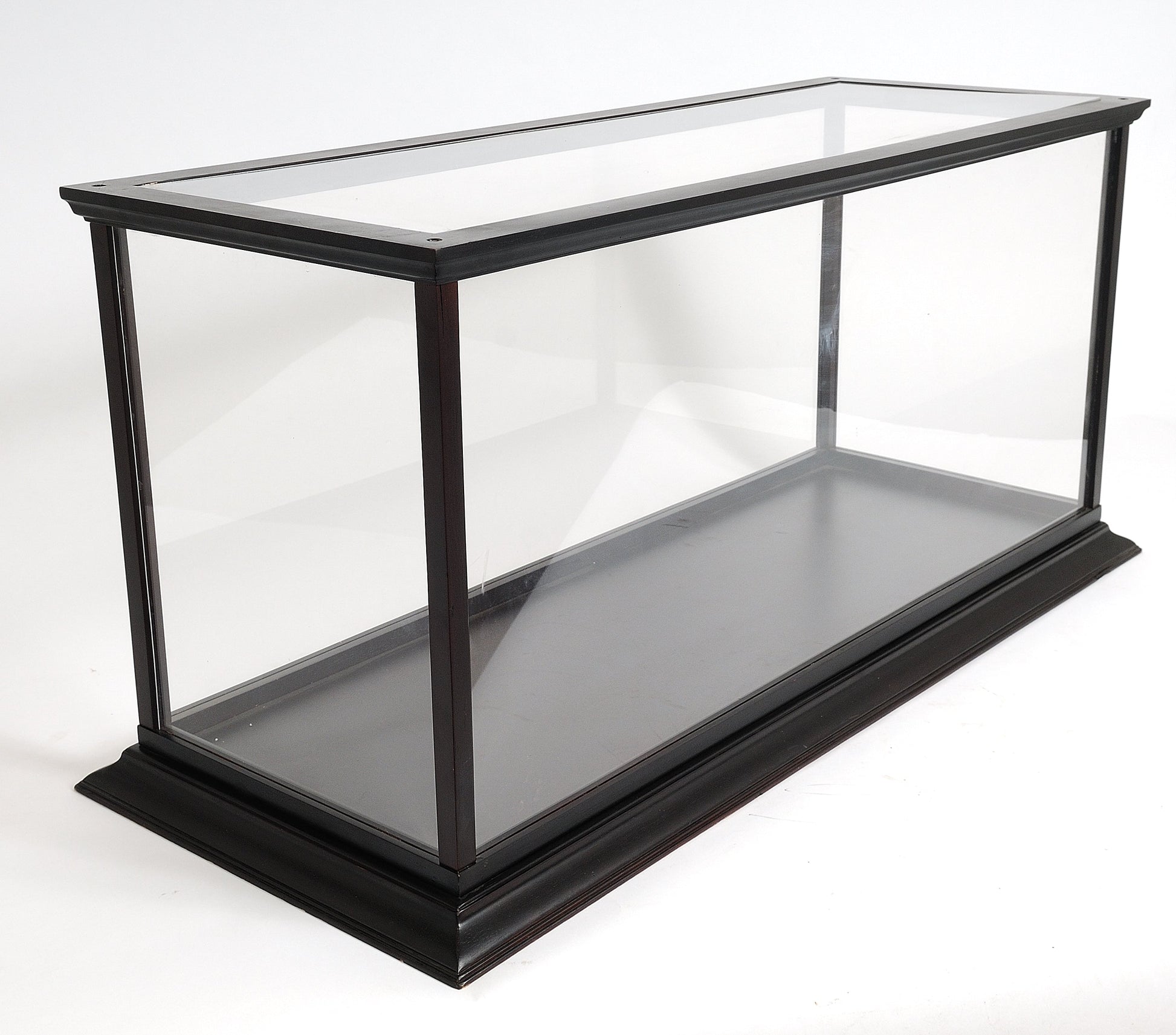 ALDO Creative Arts Collectibles Scale Model Outside : L: 37.5 W: 14 H: 15 Inches / Inside : 36L x 12W x 13.5H inches. / NEW / Mahogany Wood and with Plexiglass Panels Display Case Large Wood with Plexiglass Panels Table Top Cabinet for  Speed Boat Models