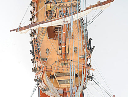Aldo Hobbies & Creative Arts> Collectibles> Scale Model HMS Victory Xtract Large Tallship Wood Model Sailboat Assembled  With Display Case XL No Glass