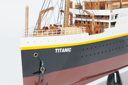 ALDO Hobbies & Creative Arts> Collectibles> Scale Model L: 32 W: 4 H: 13 Inches / NEW / Wood RMS Titanic Painted  Medium With lights Passenger Ship Ocean Liner Wood Model Assembled