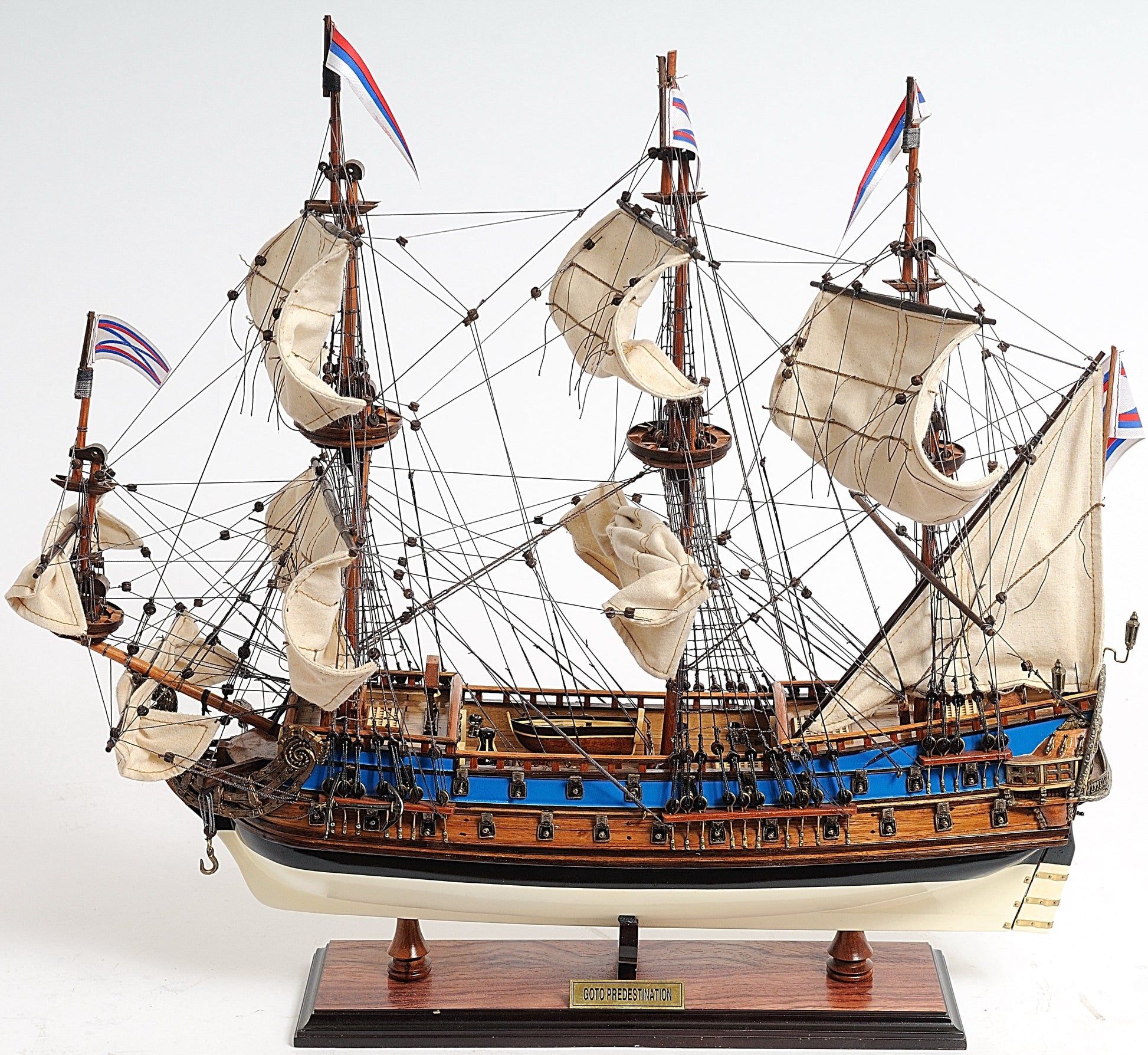Aldo Hobbies & Creative Arts> Collectibles> Scale Model new / Wood / L: 22 W: 7.5 H: 21.5 Inches Peter the Great Flagship Tallship Providence of God Goto Predestination Excusive Edition Small Wood Model Sailboat Assembled
