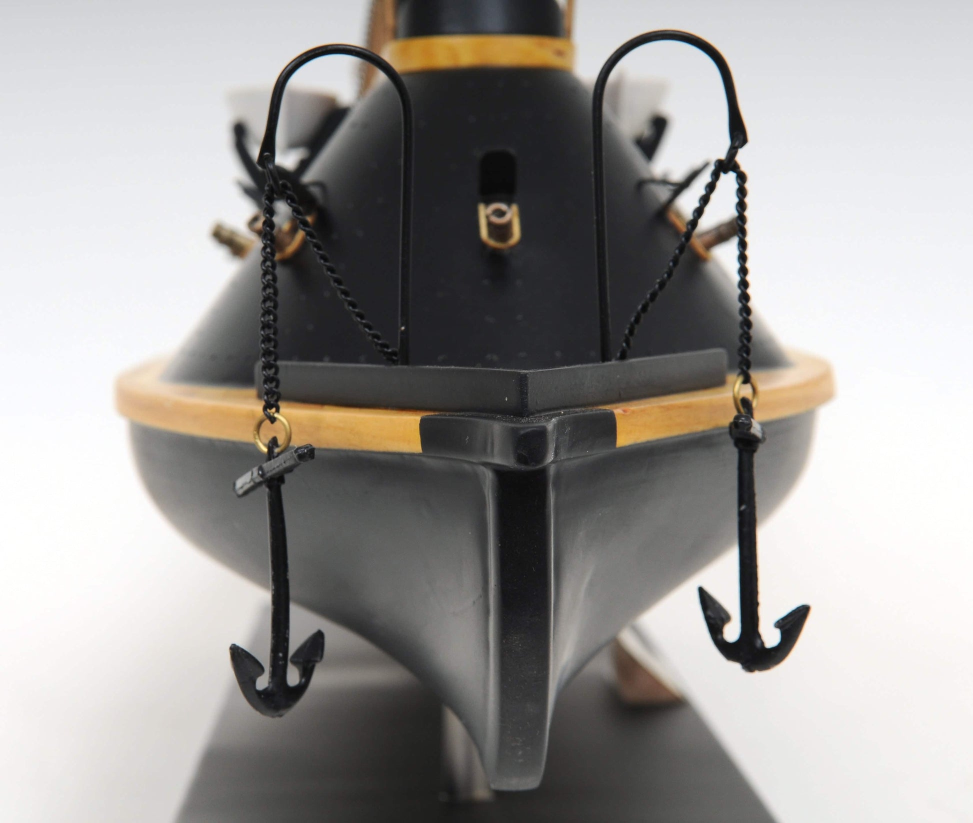 ALDO Hobbies & Creative Arts > Collectibles > Scale Models L: 38.5 W: 9.5 H: 16 Inches / NEW / wood C.S.S. Virginia Ironclad Steam Powered Ship Exclusive Edition Wood Model  Assembled with Display Case